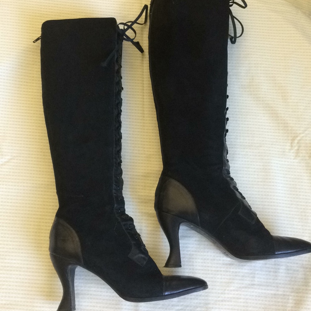 Anne Klein Couture lace up boot